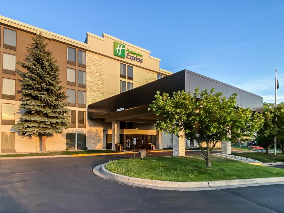 Holiday Inn Express Flint-Campus Area By Ihg Екстер'єр фото